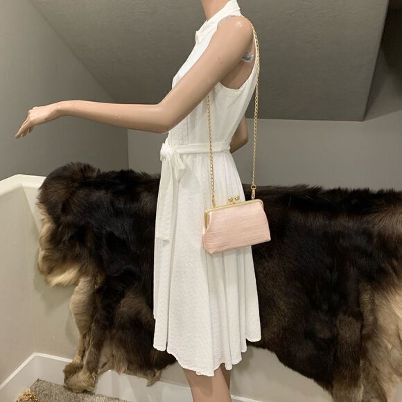 Handmade Genuine Embossed Leather Cute Kisslock Wristlet/Crossbody & 2 Chains - Picture 11 of 15